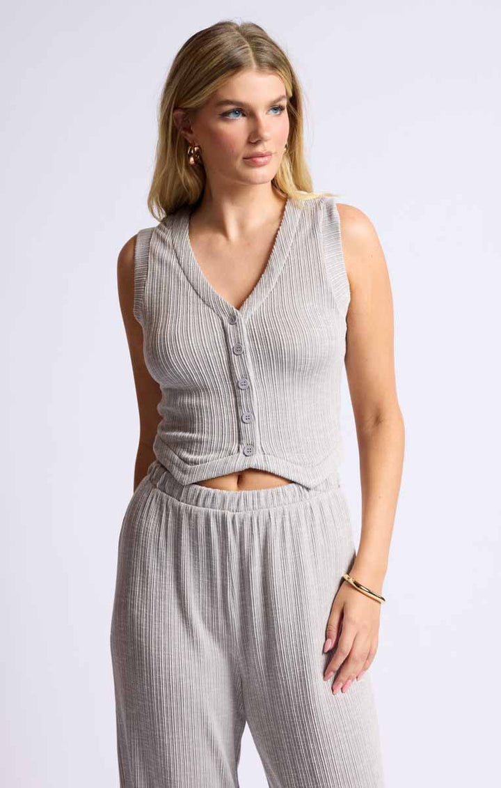 Fresh Air Rib Knit Vest