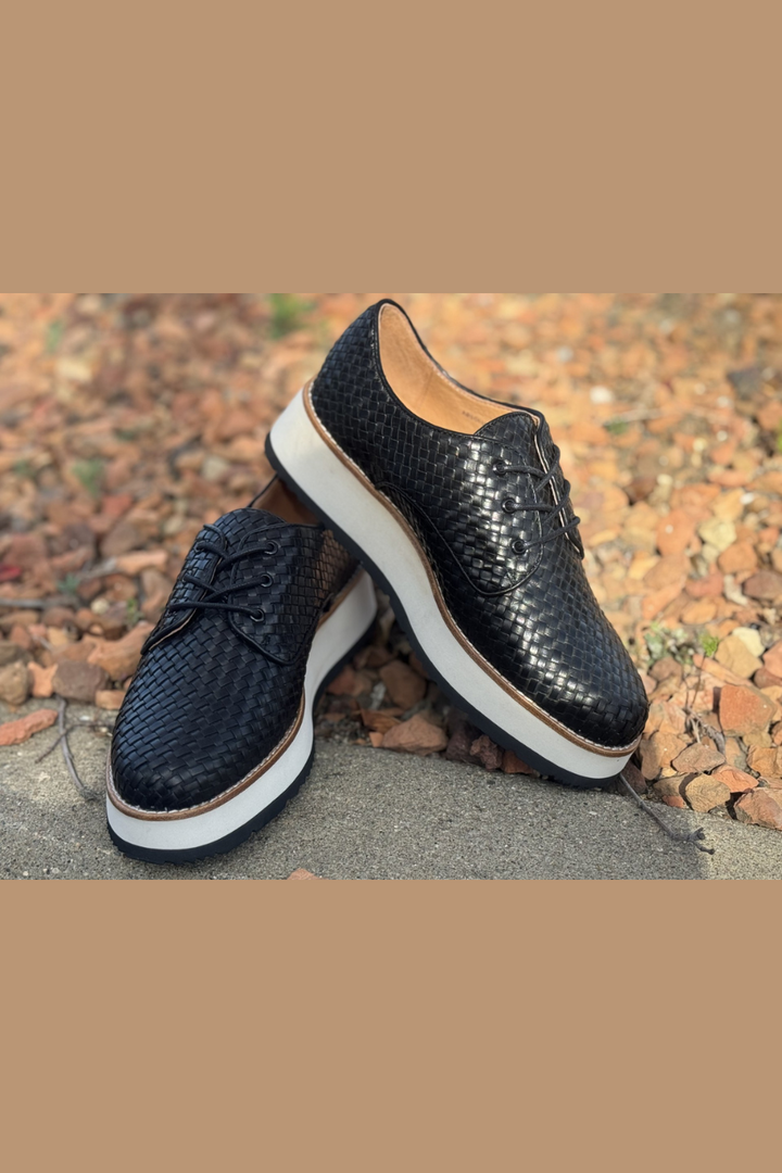 Absolute Platform Leather Sneaker