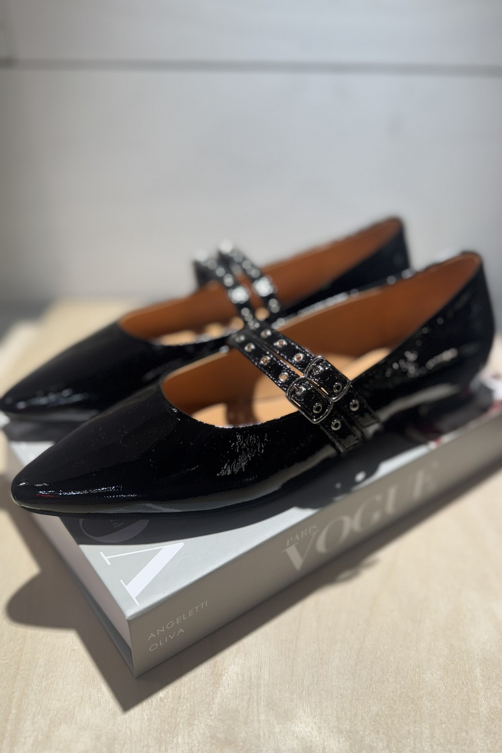 Aidan Patent Flats
