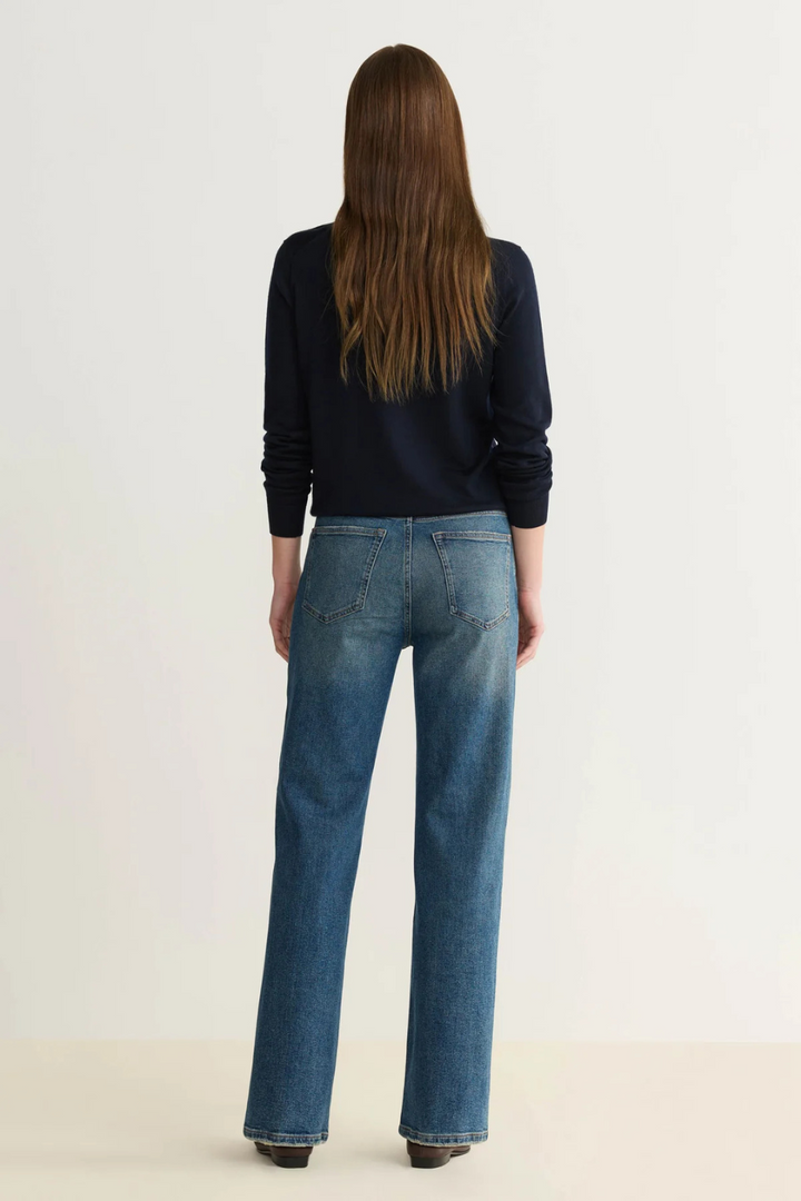 Sat - 90's straight jeans 31"