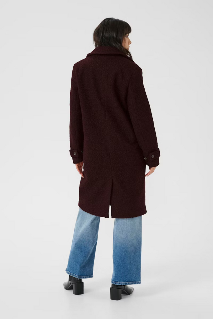 Anne Coat