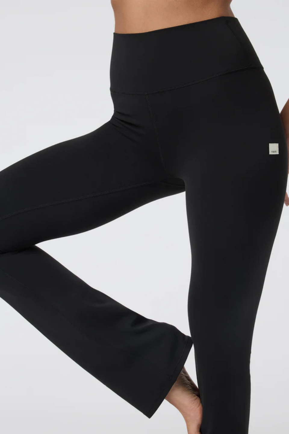 Vuori AllTheFeels™ Slim Flare