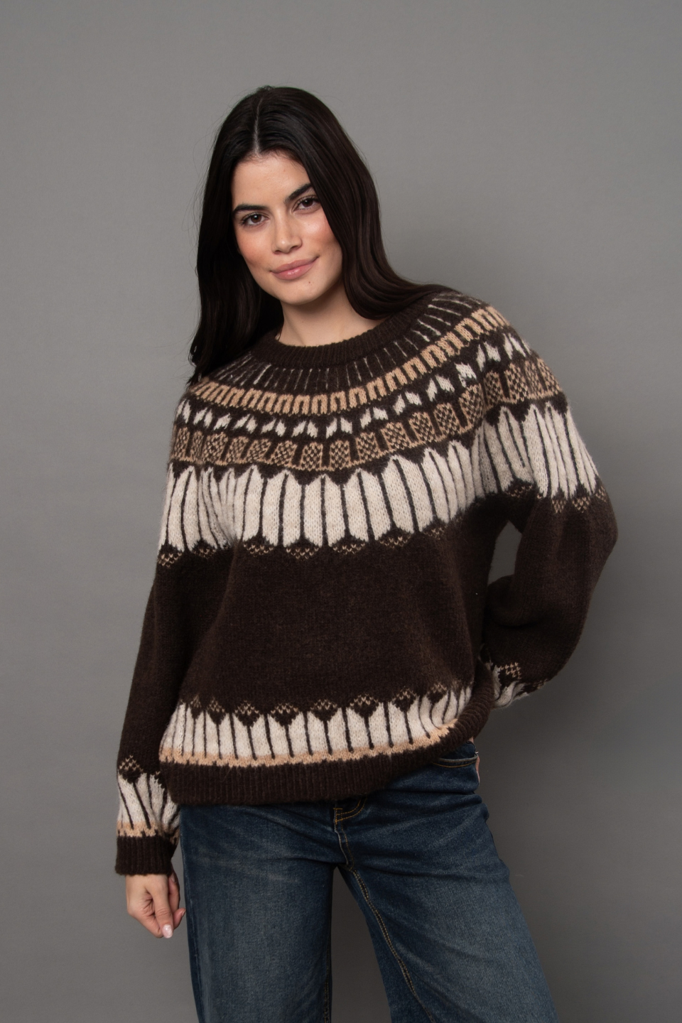 RD Style Sarafina Long Raglan Sleeve Crew Neck Pullover