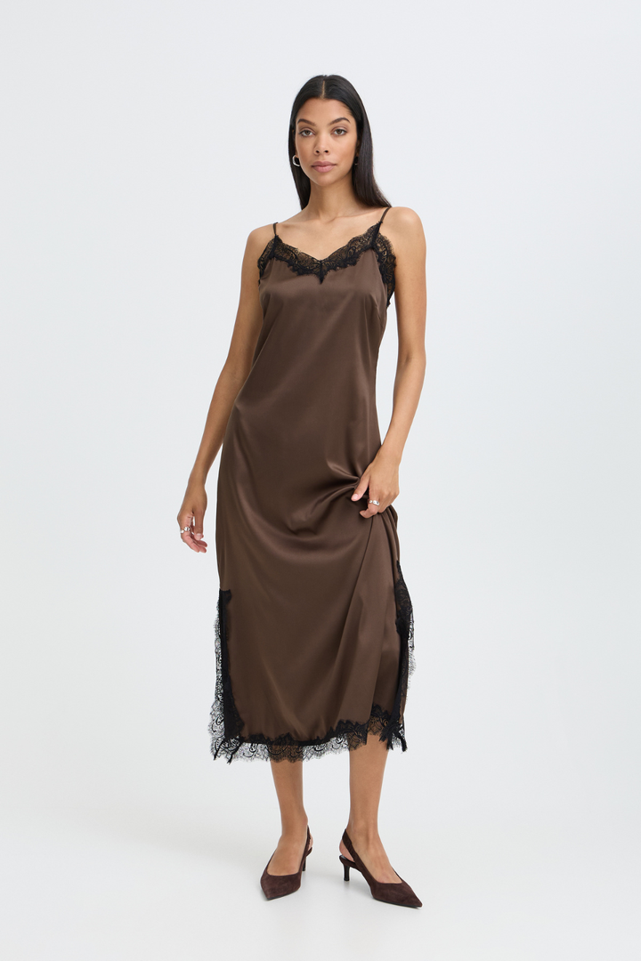 b.young Lippy Dress