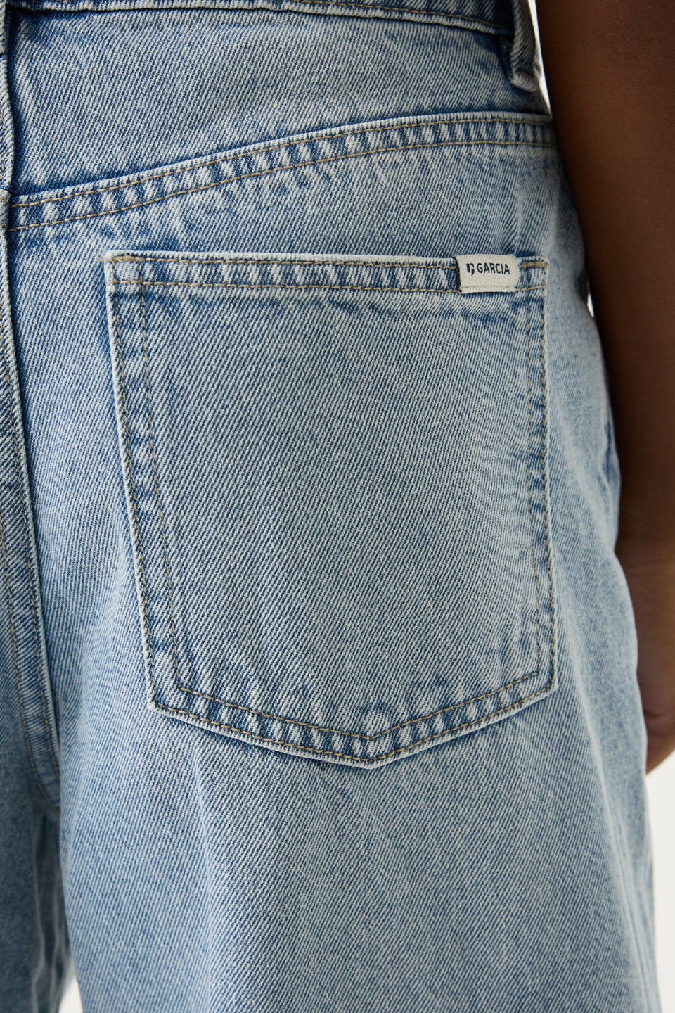 GARCIA Jessy 553 Barrel Jeans