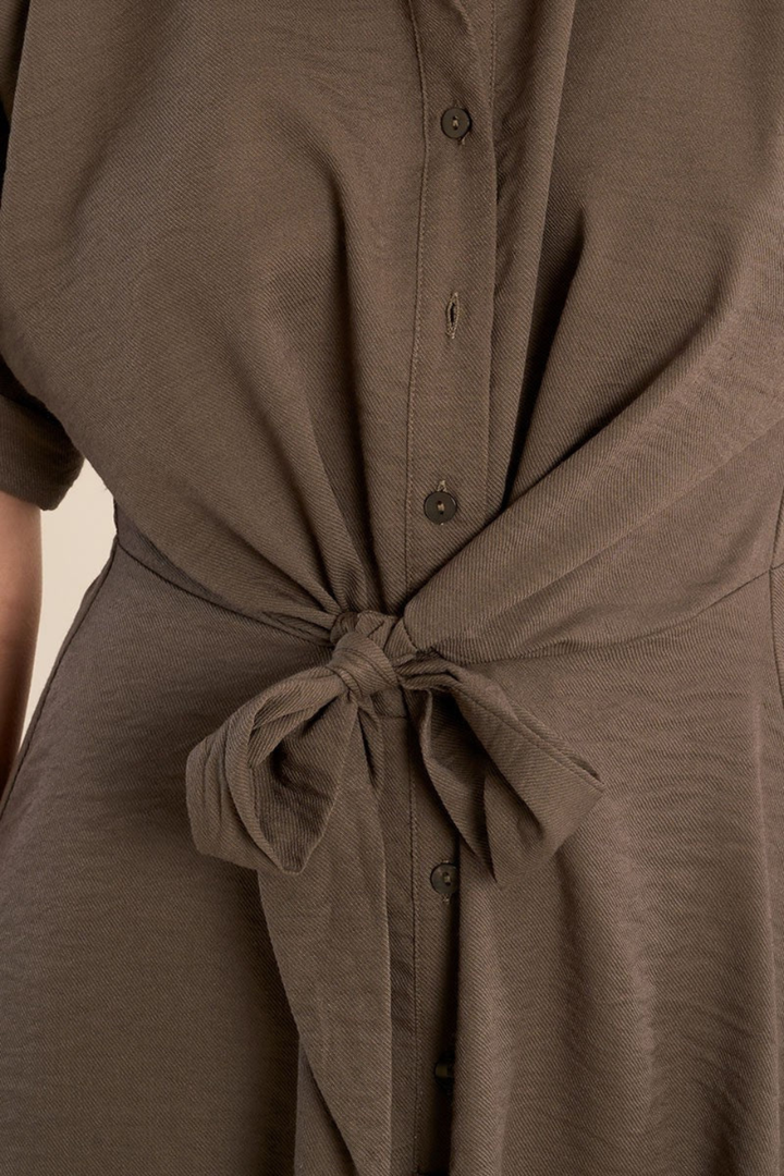 MOLLY BRACKEN Short dress, knotted at the waist - Hot Peppers Clothing
