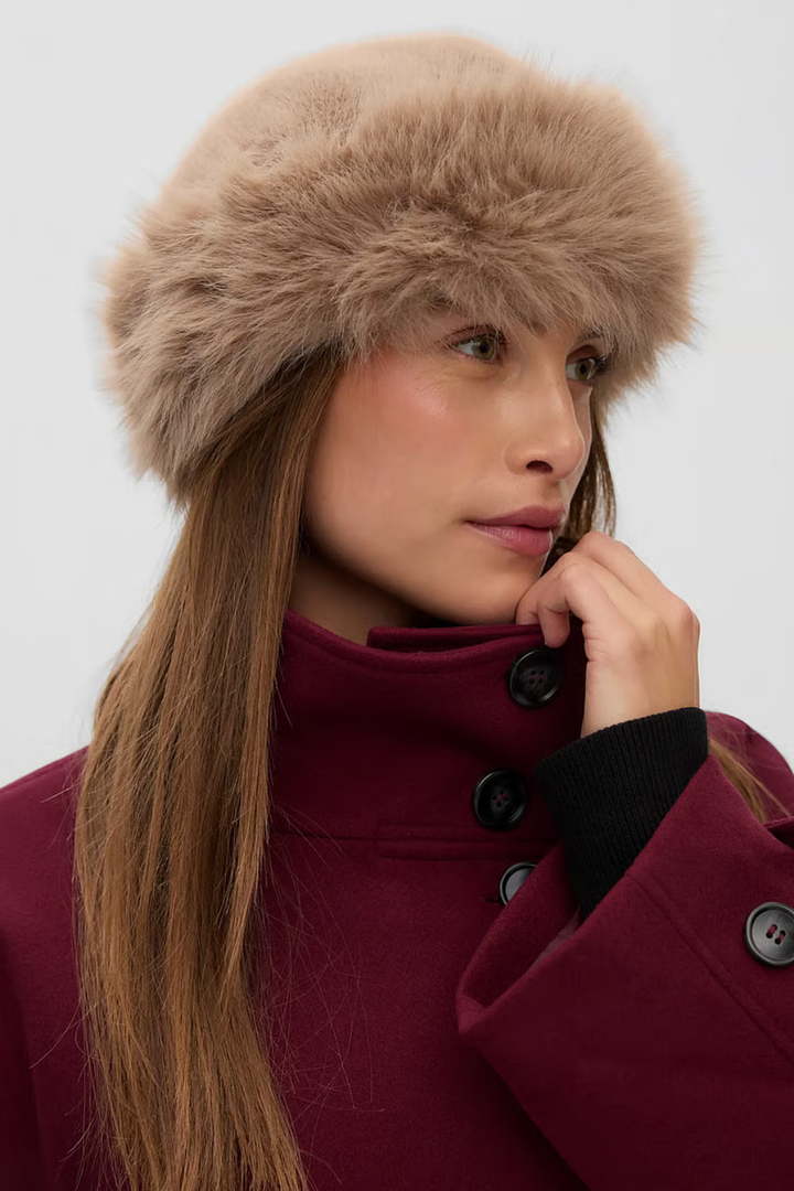 Vero Moda Safina Faux Fur Hat