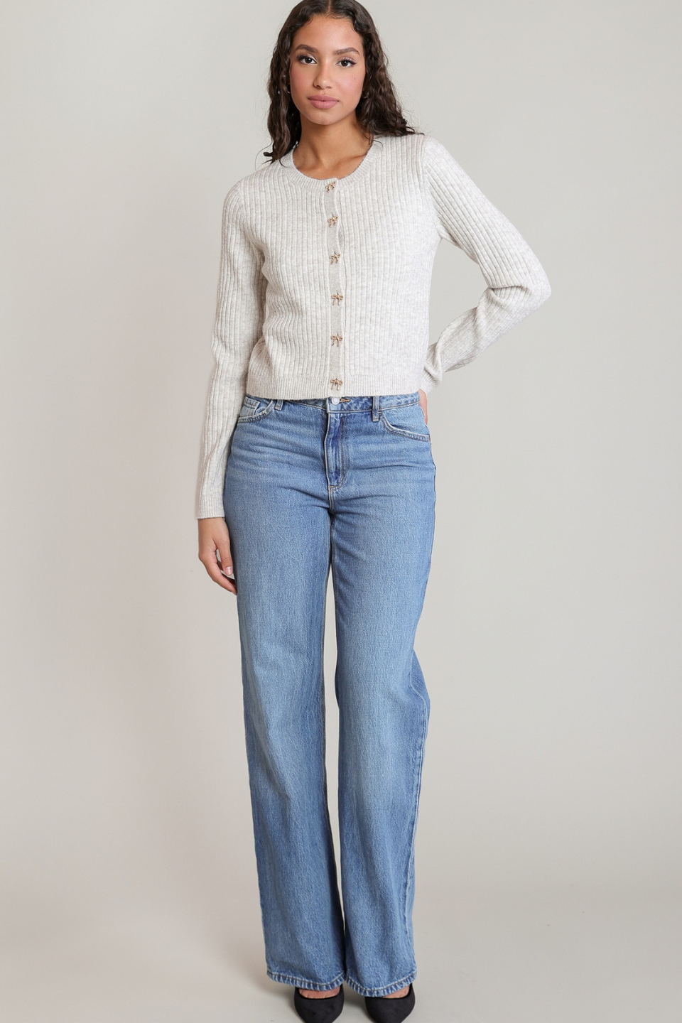 Dex Maris Bow-Button Cropped Cardigan