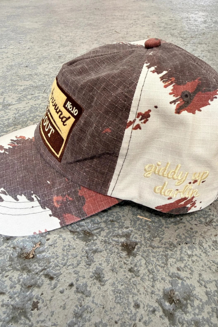 SABBI THE BUCK AROUND COW CAP