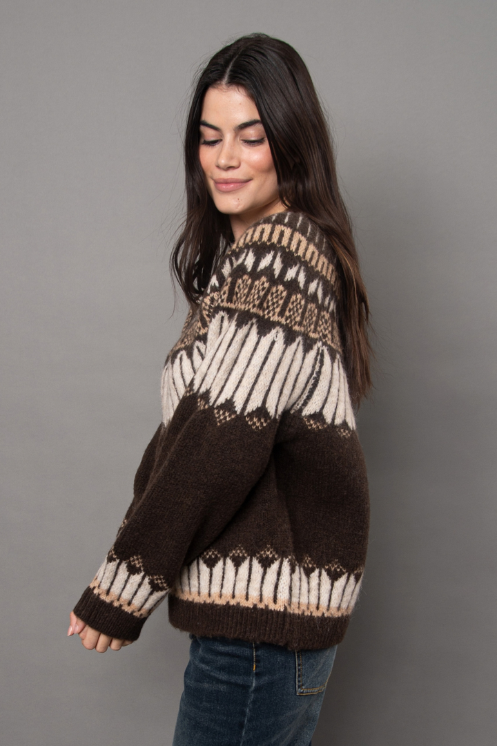 RD Style Sarafina Long Raglan Sleeve Crew Neck Pullover