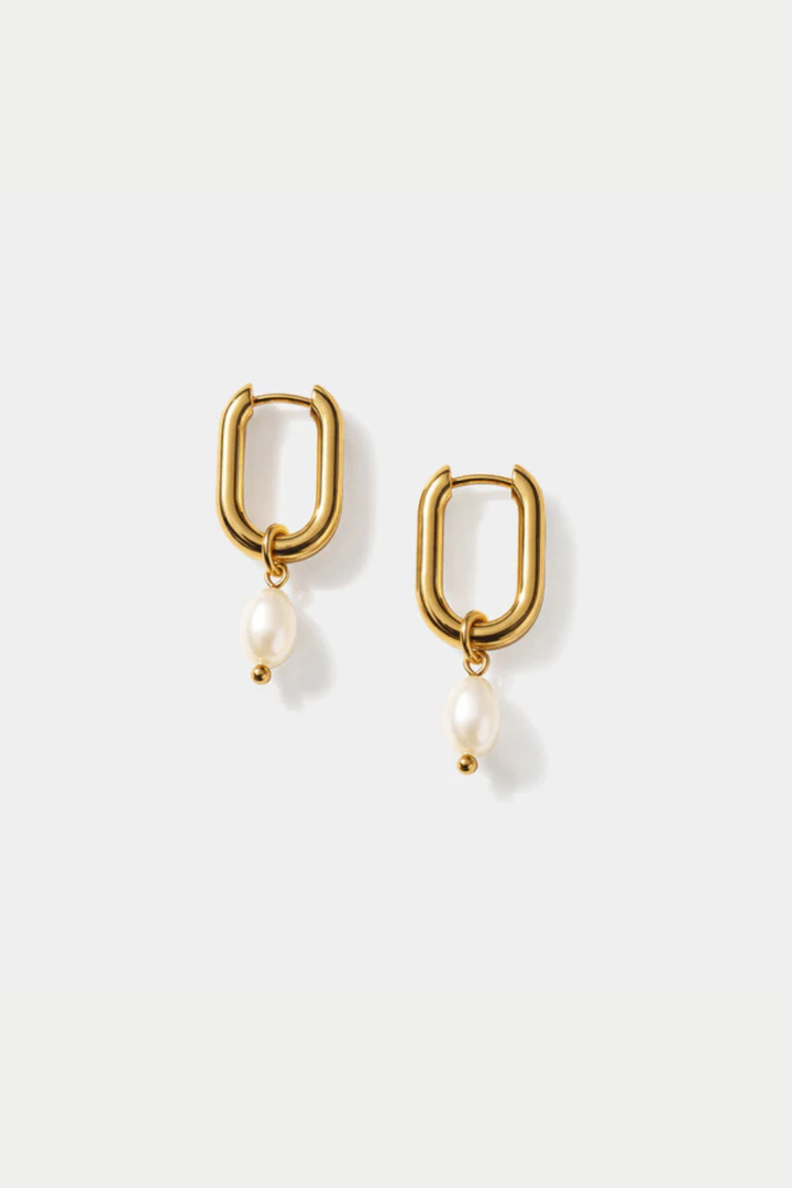Gold hoop earrings in stainless steel with pearl charm