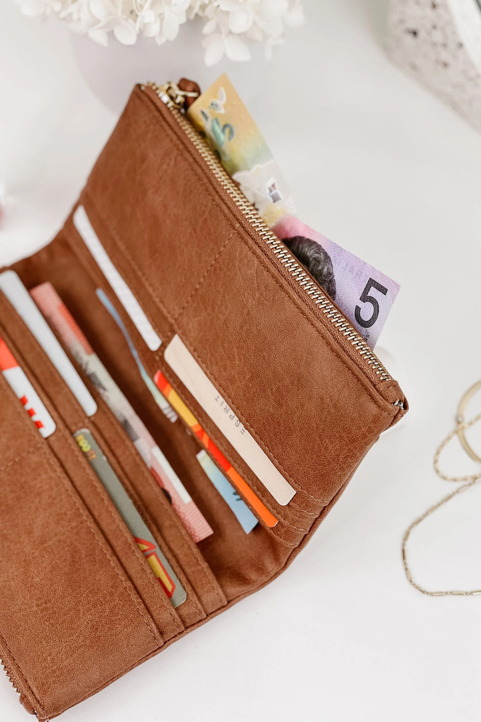 Delta Wallet in Honey