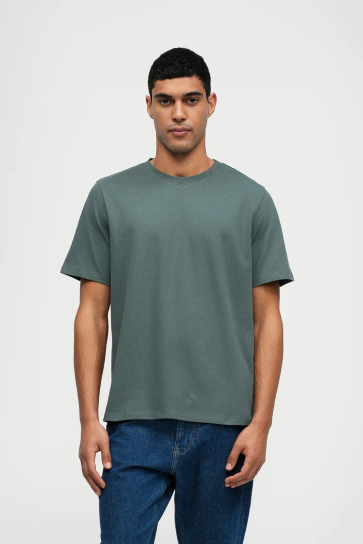 Basic T-shirt