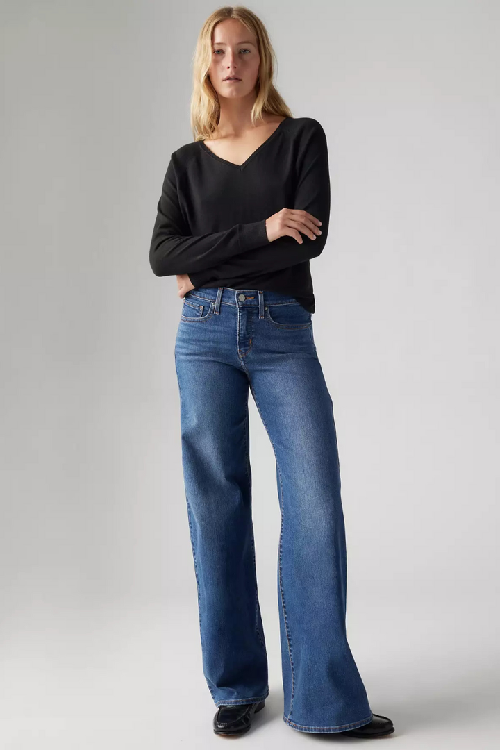 318 Shaping Wide Leg Jeans