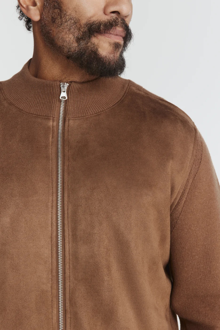 7 Diamonds The Strata Bomber