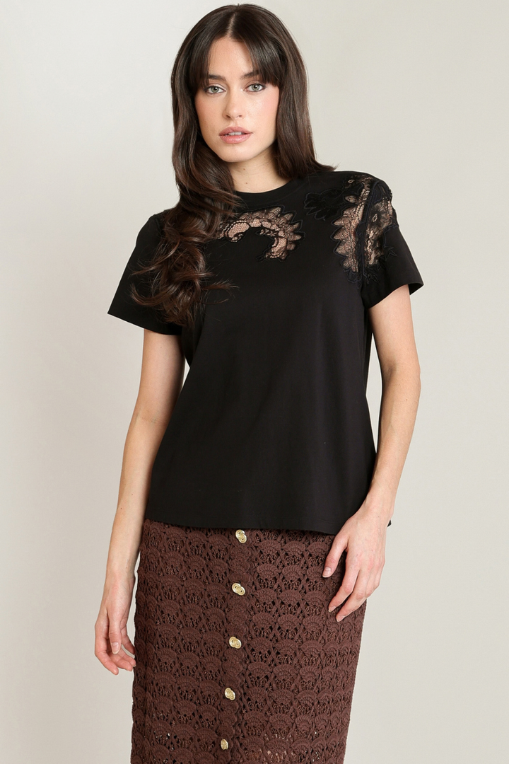 Black Tape Veda Lace Embroidery Tee