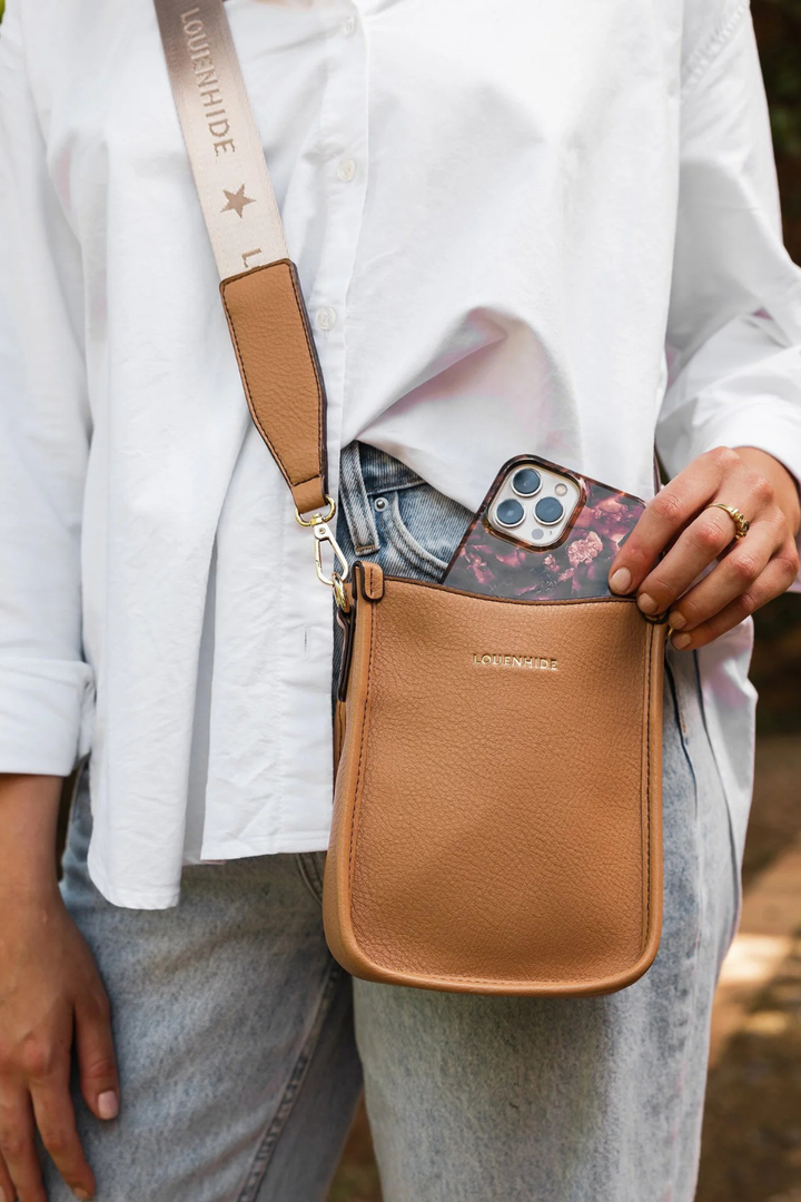 Parker Crossbody Bag in Camel