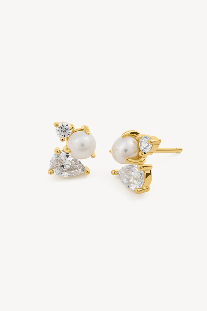 HILLBERG &amp; BERK Pearl Cluster Studs