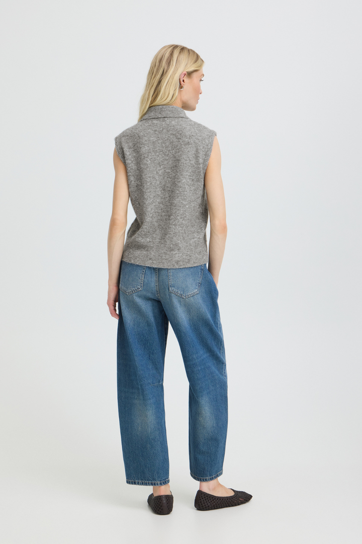 b.young Omea Knit Vest