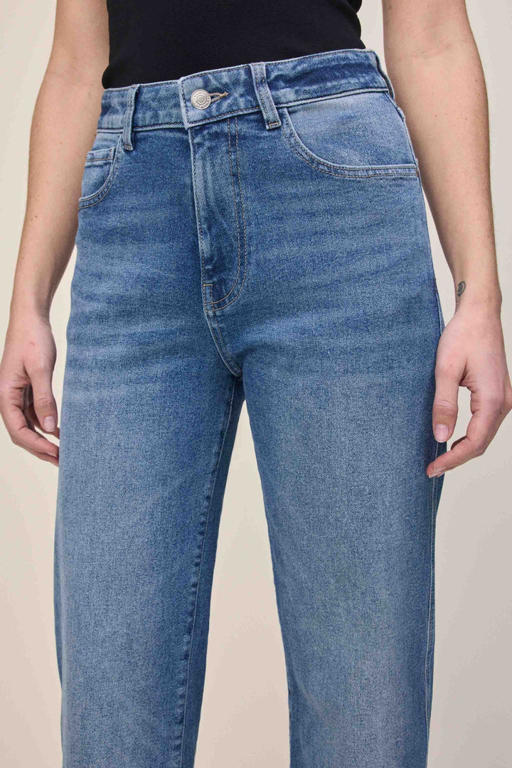 Sat - 90's straight jeans 31"