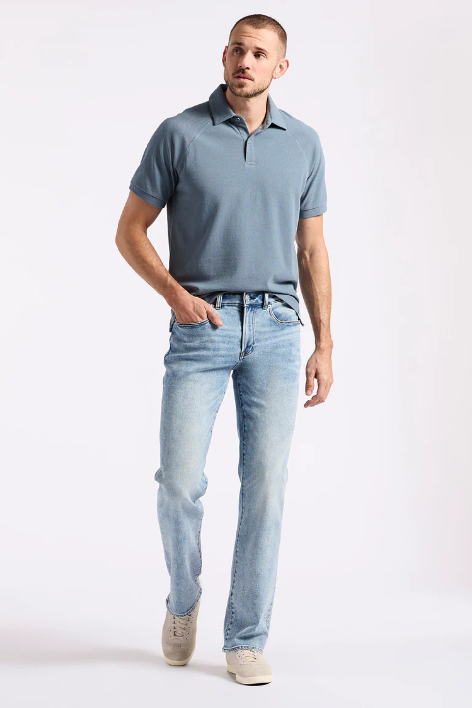 Slim Bootcut King Jeans in Sanded and Whiskered Blue