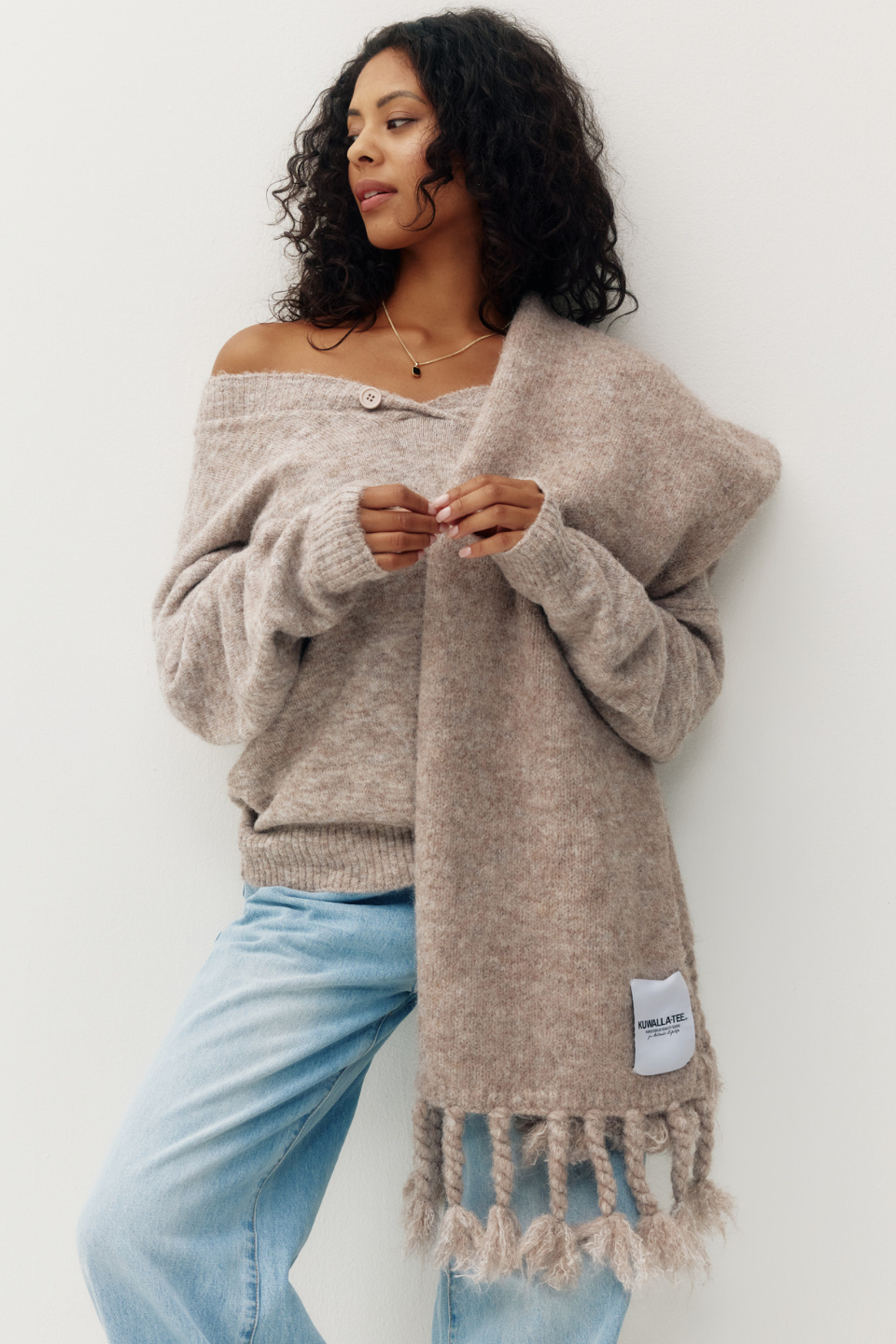 Kuwalla Women’s Milkloom Fuzzy V-Neck