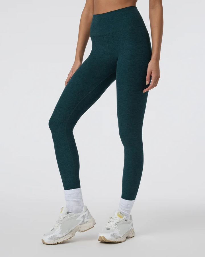 Clean Elevation Legging