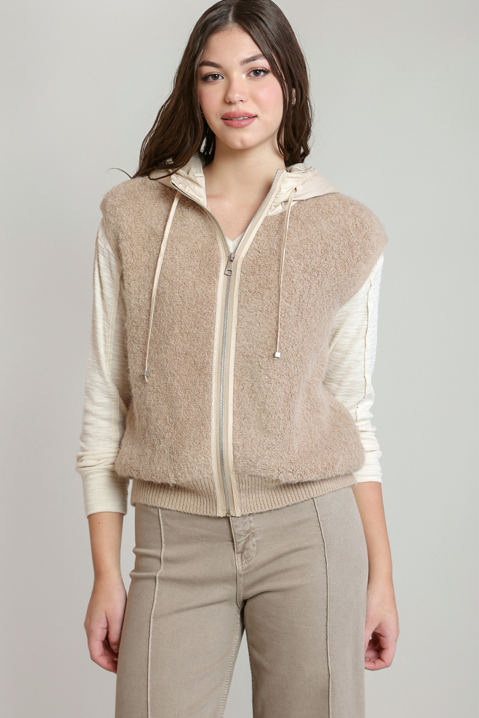 Dex Gia Hooded Boucle Vest