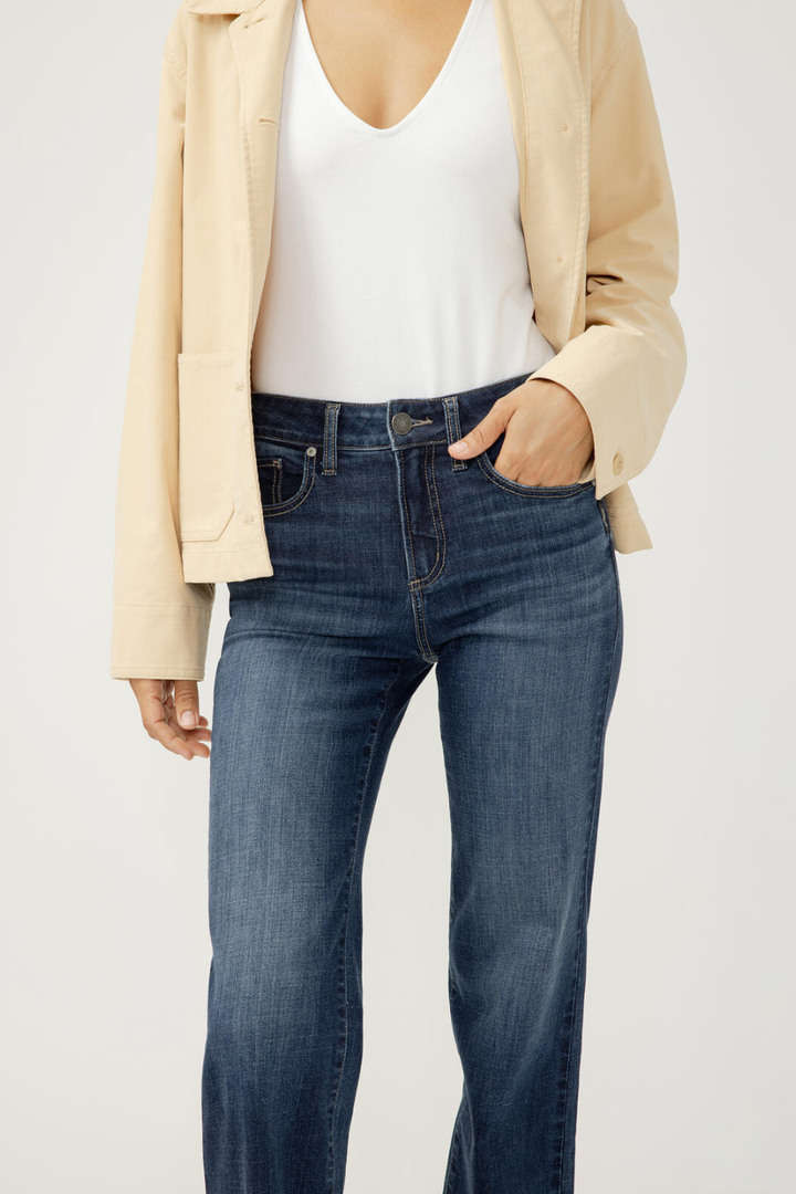 Silver Jeans Co. Avery High Rise Trouser Leg Luxe Stretch Jeans
