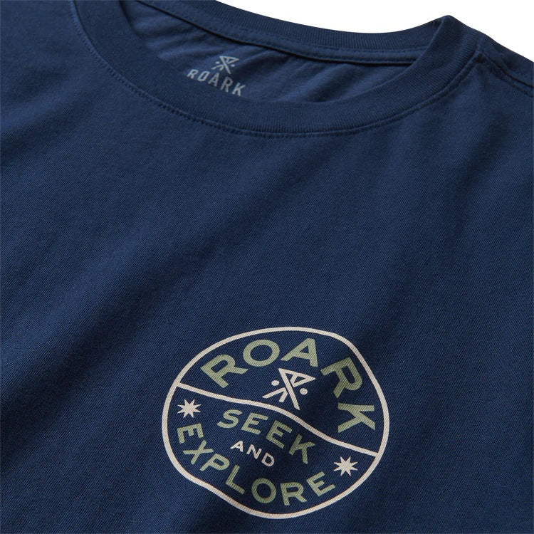 Seek & Explore Signet Premium Tee