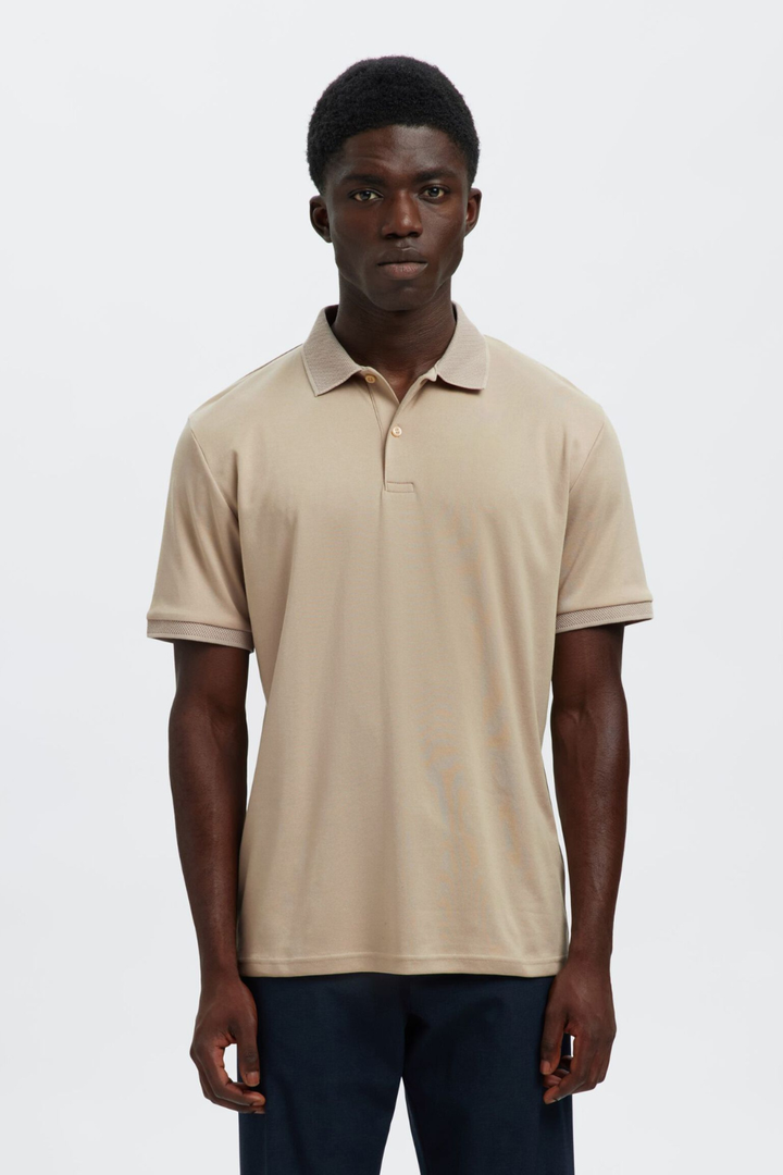 SHORT SLEEVED POLO SHIRT