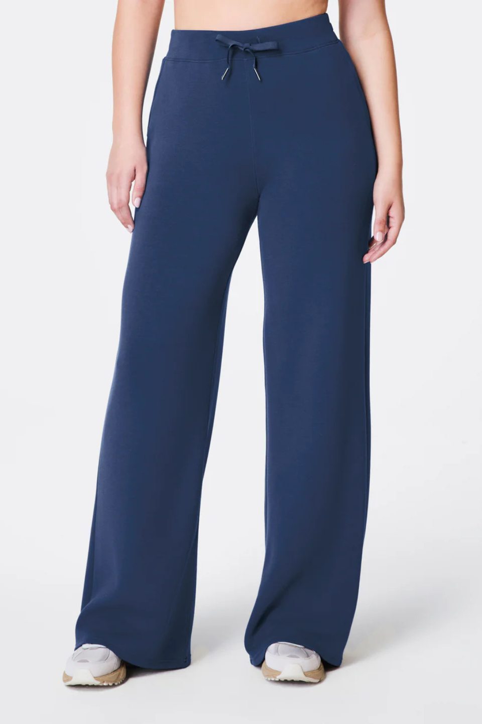 AirEssentials® Wide Leg Pant