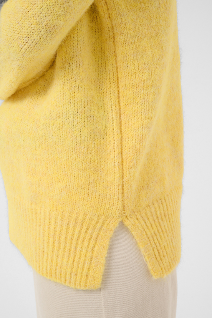 Ciona Pullover