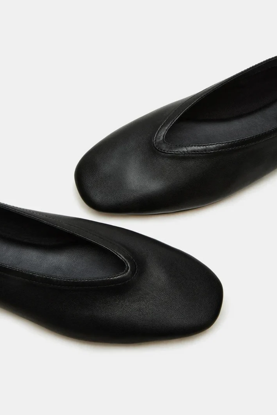 Steve Madden Leni Black Leather Flats