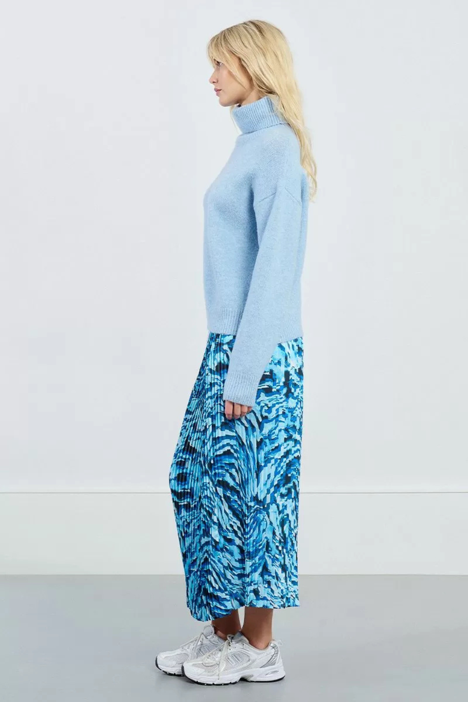 Oversized turtleneck sweater