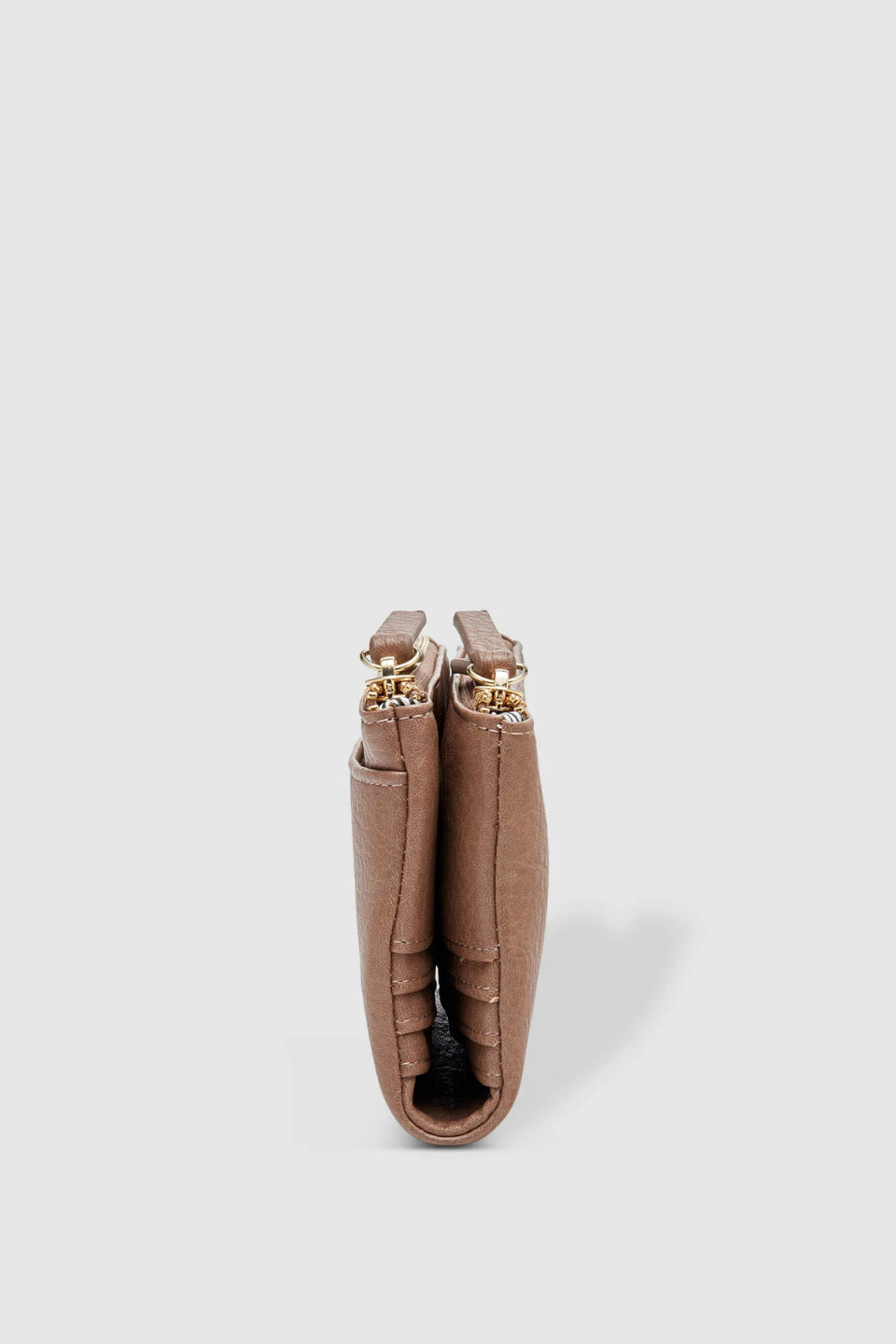 Delta Wallet in Mocha