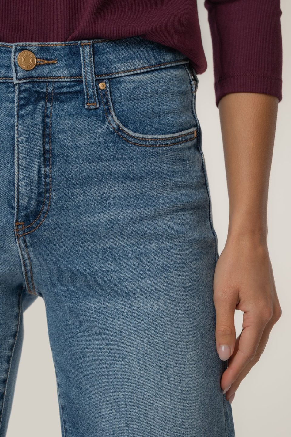 Avery High Rise Straight Leg