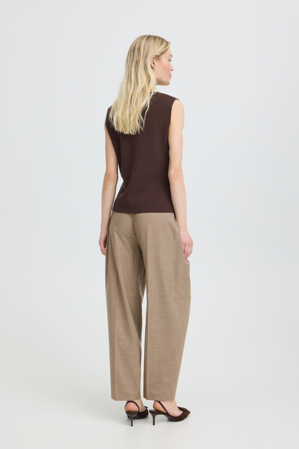 b.young Otari Slipover