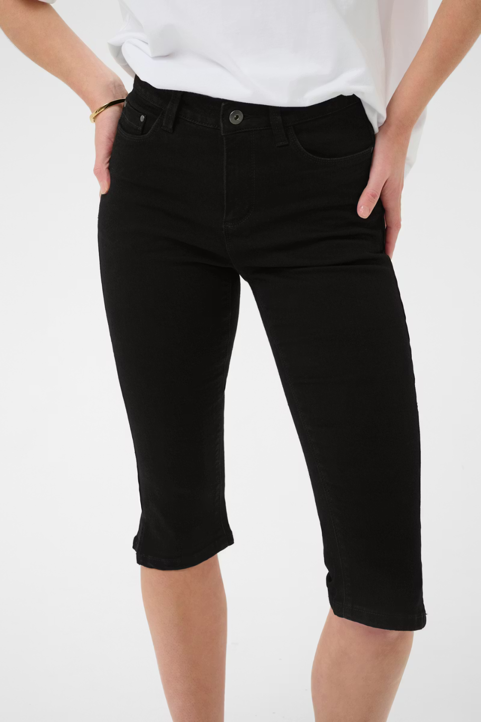 Zelina Capri pants - Hot Peppers Clothing