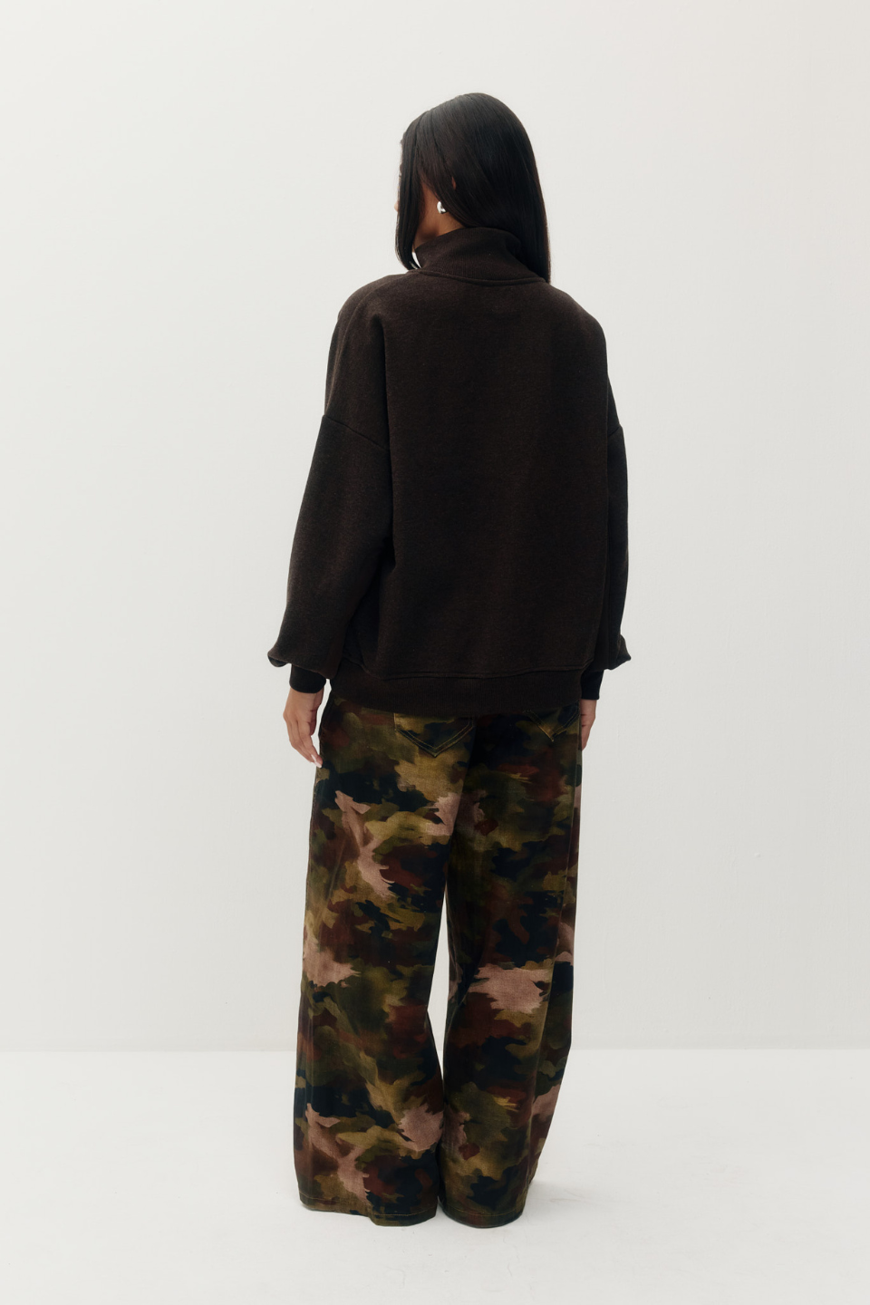 Kuwalla Women’s Peakform Funnel Sweatshirt