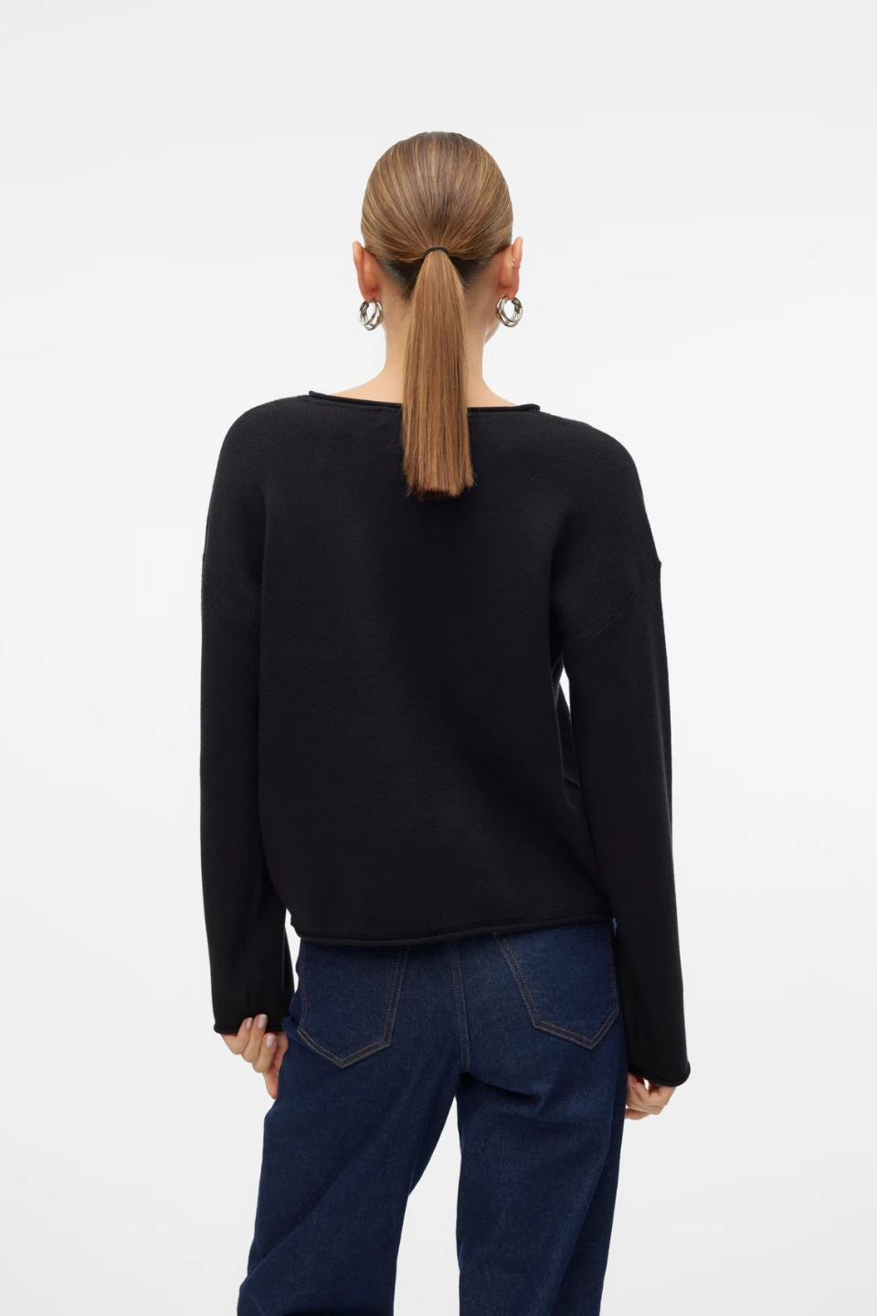 SABA Pullover in Black