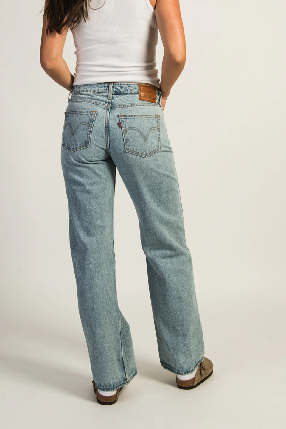 Low Loose Jeans in Blasted Stone