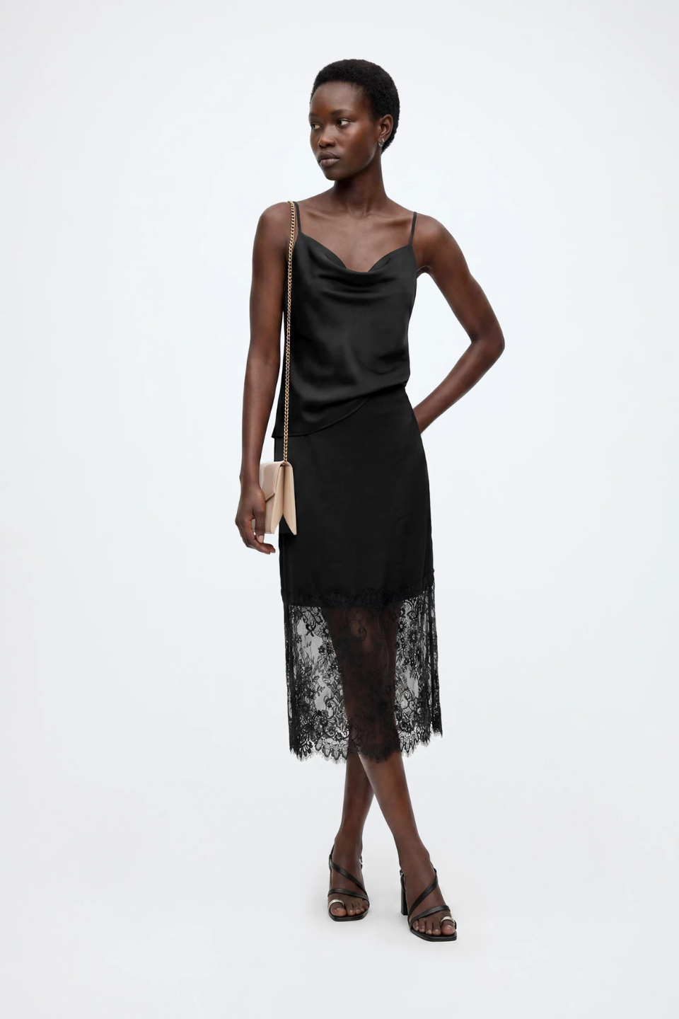 Vero Moda Mollie High-Waisted Lace Skirt