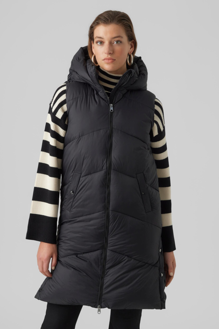 Sala Hooded Vest