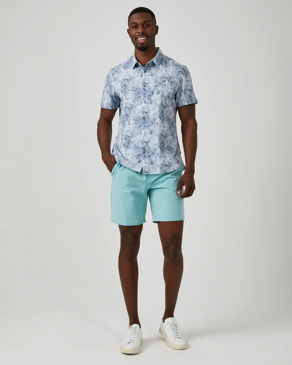 Voyager Hybrid Short