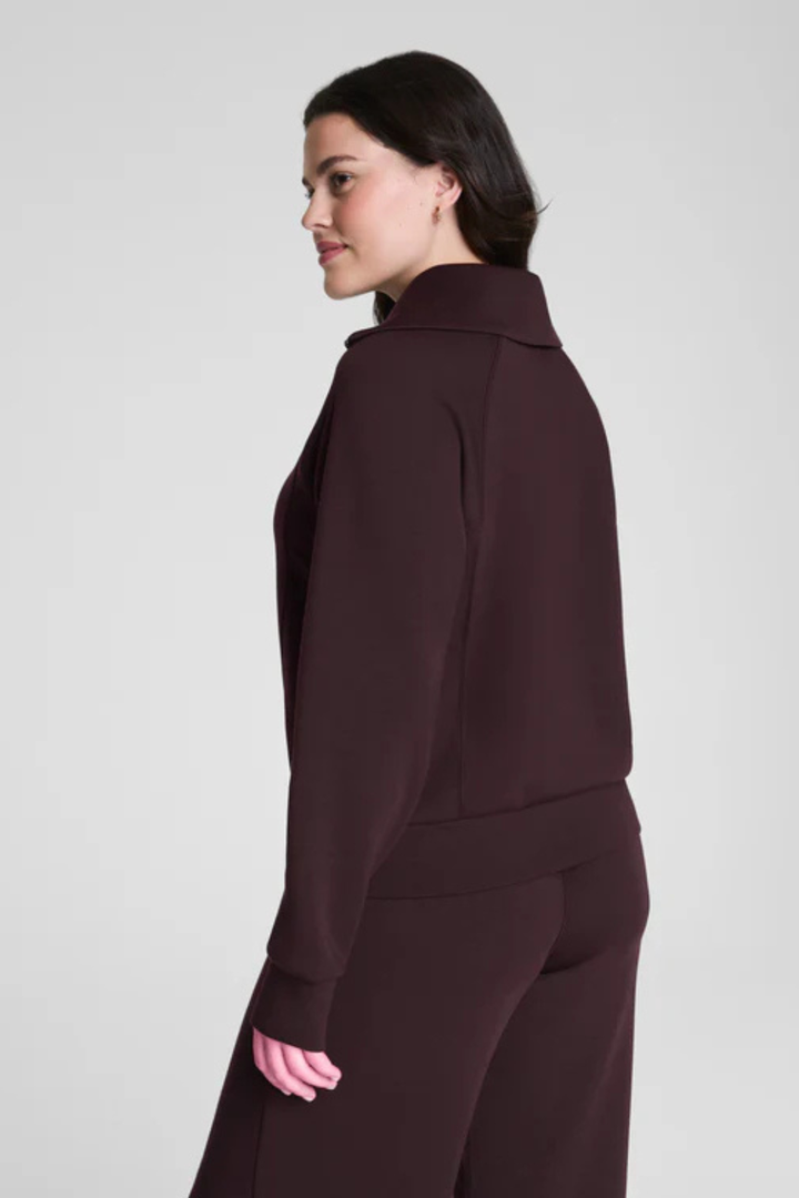 AirEssentials® Half Zip