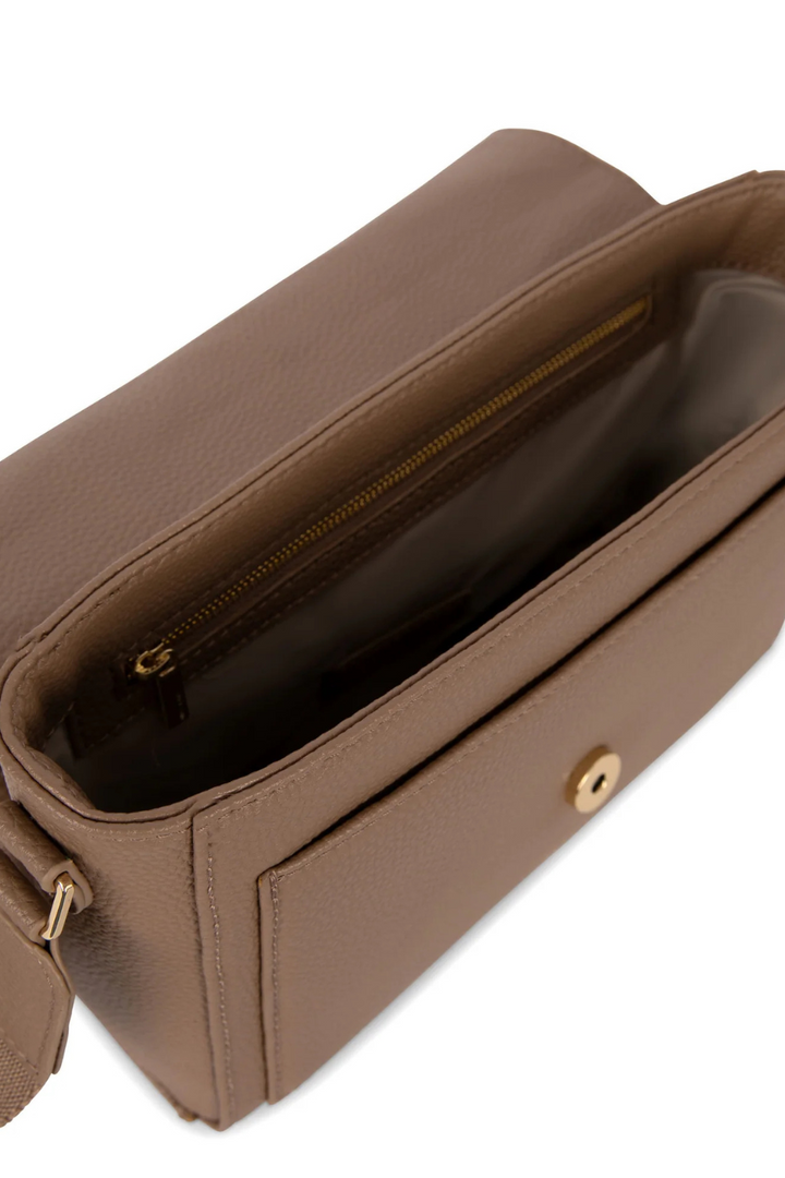 Sunny Vegan Shoulder Bag in Toffee