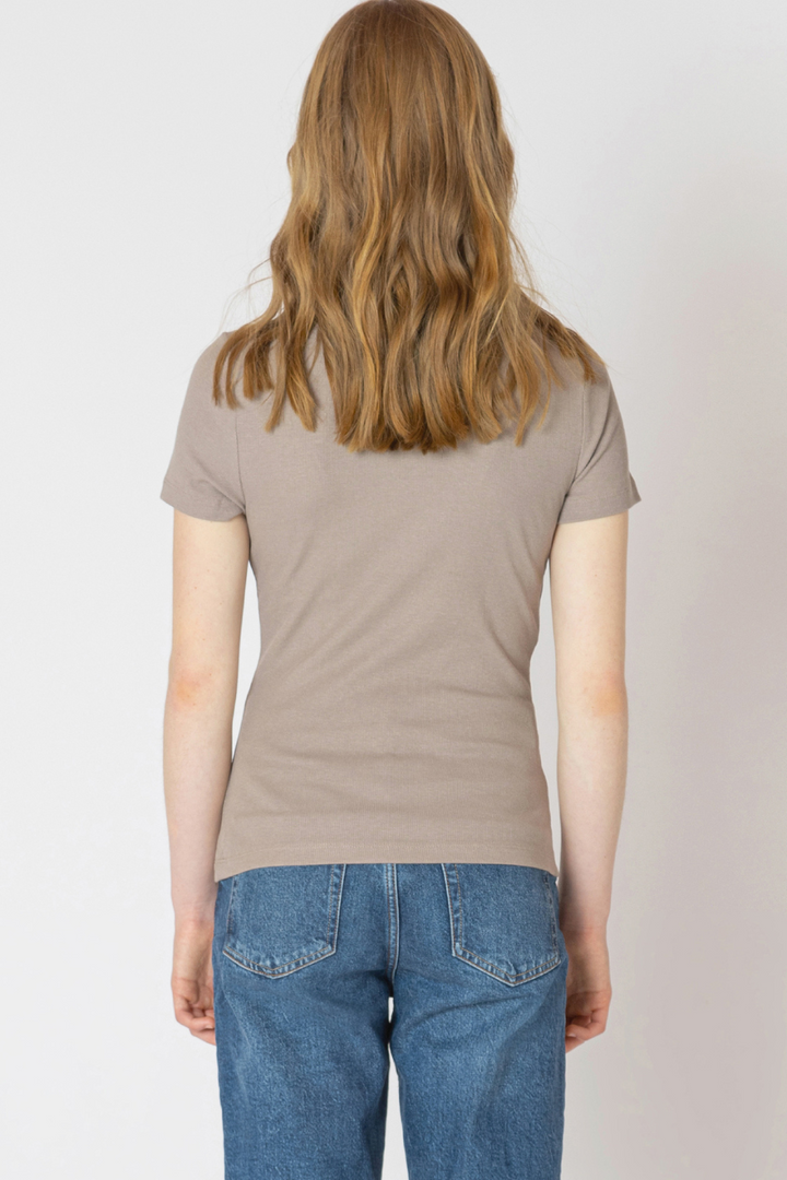 Samantha Tee