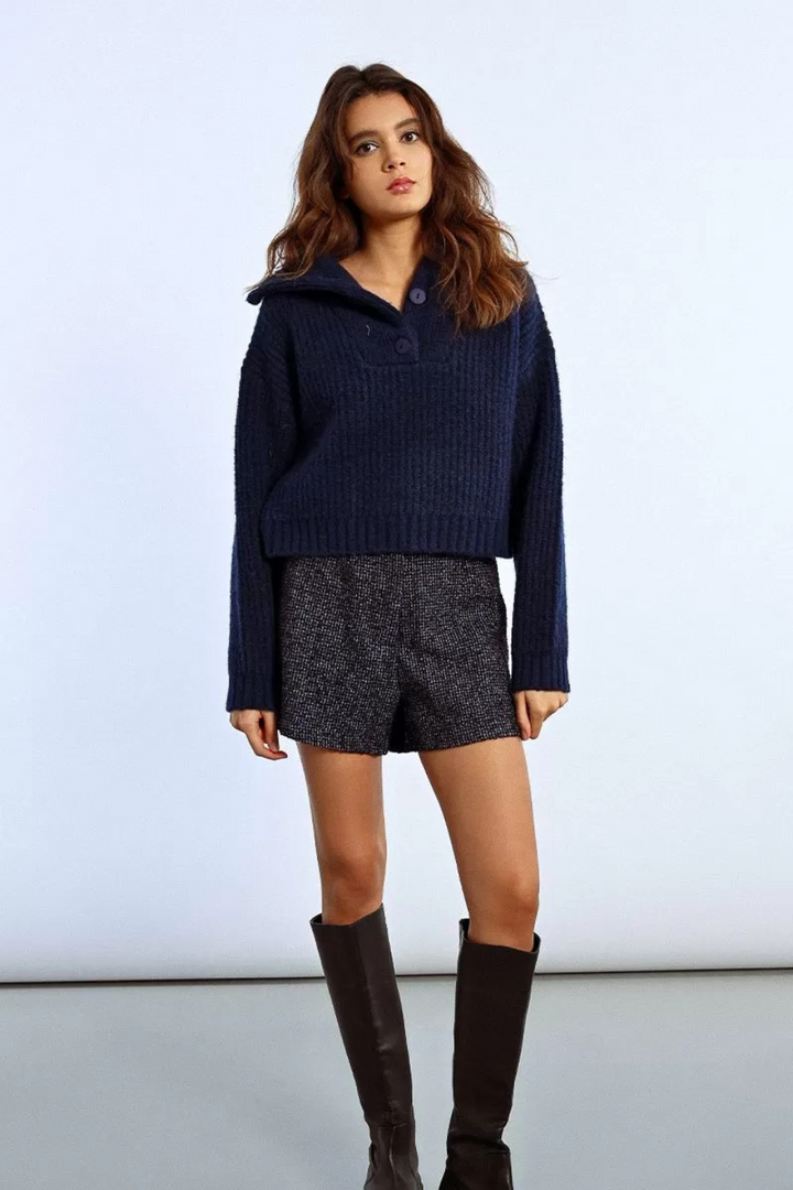 Buttoned trucker sweater
