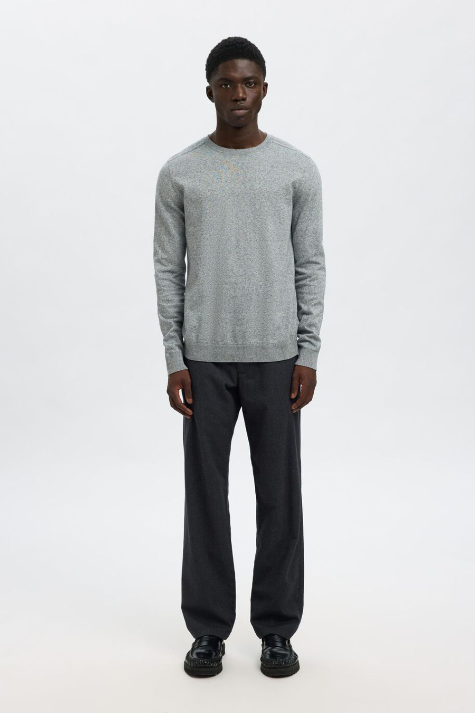 LONG-SLEEVED KNITTED JUMPER